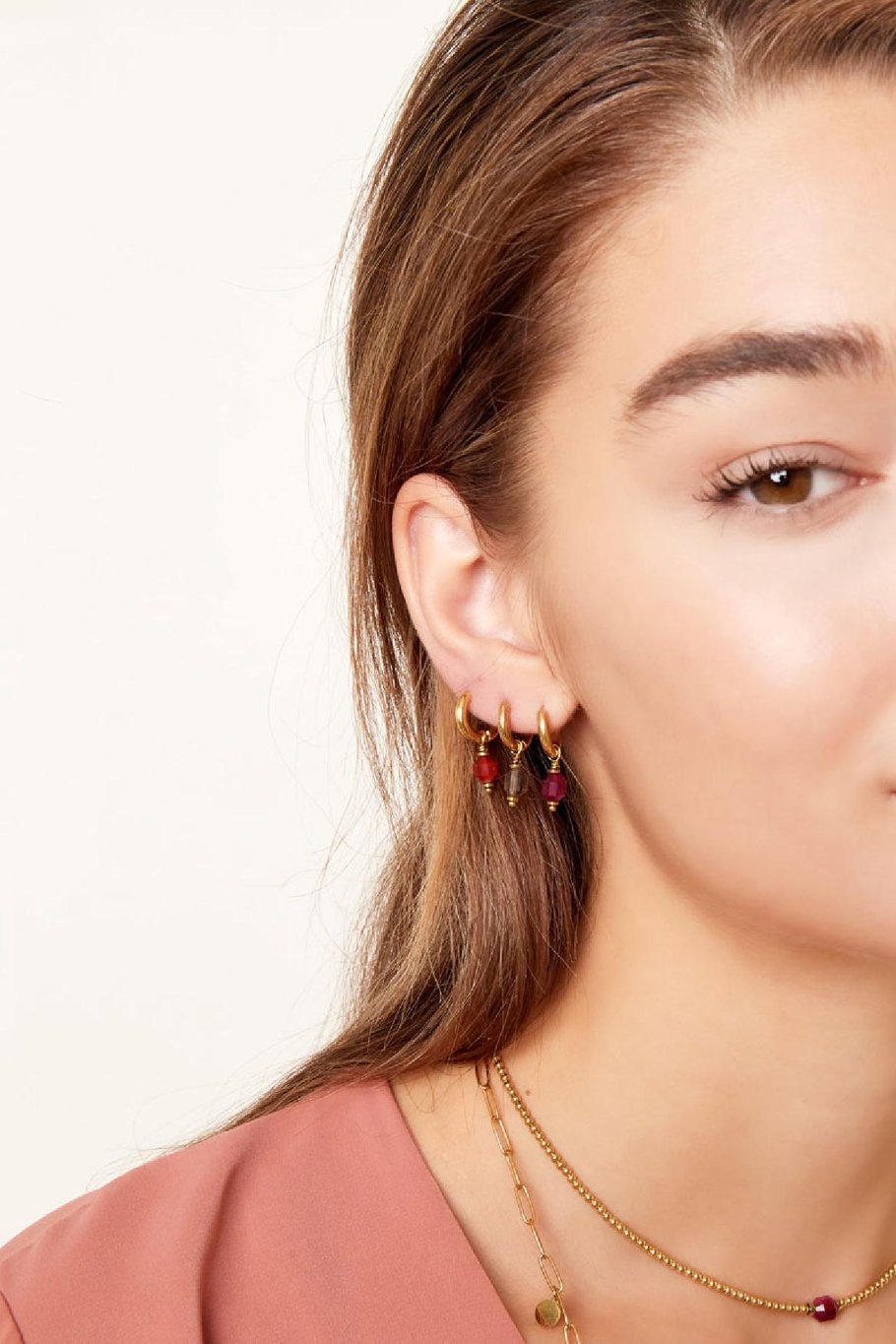 Pendientes de acero inoxidable con clase Fucsia Imagen2